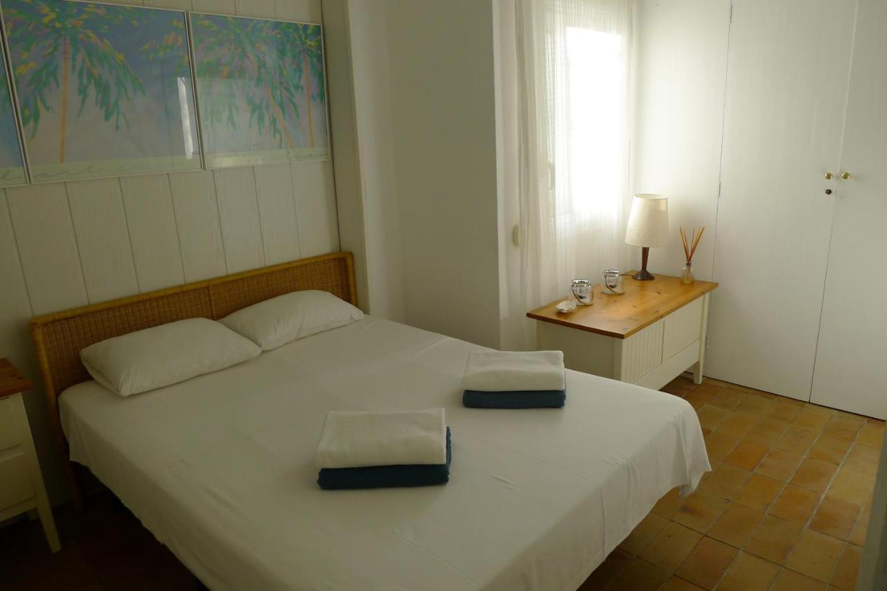 Fragata Beach Seaview 锡切斯 外观 照片